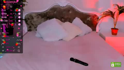 Eva  online show from February 2025 02:27:01 AM