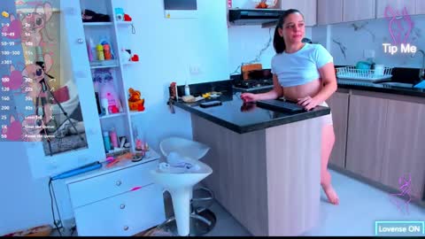 Maria Angel online show from September 2025 06:32:02 PM