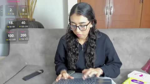 Snapshot of _maria_foxx_ chatting on September 2025 03:28:01 AM Maria online show from September 2025 03:28:01 AM