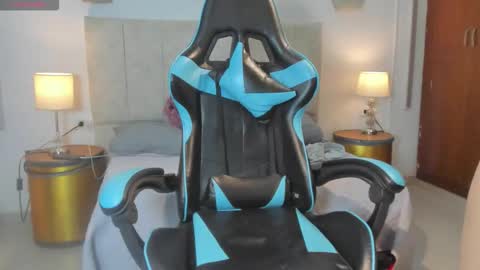 Snapshot of _maria_foxx_ chatting on December 2025 10:07:02 PM Maria online show from December 2025 10:07:02 PM