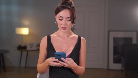 Marie -   -25 discount online show from January 2025 09:40:02 PM