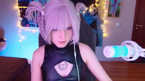 Snapshot of _mariko_ chatting on December 2024 03:00:02 PM Mariko online show from December 2024 03:00:02 PM