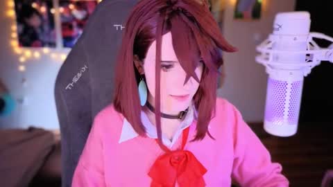 Snapshot of _mariko_ chatting on February 2025 02:32:01 PM Mariko online show from February 2025 02:32:01 PM