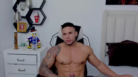 _matthew_santos_ online show from December 2024 10:56:02 AM