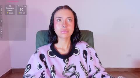 Mavis  online show from November 2025 08:54:02 PM