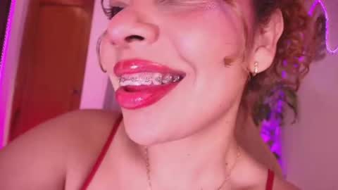 Snapshot of _megan_akbar chatting on June 2026 11:34:01 AM Marce online show from June 2026 11:34:01 AM