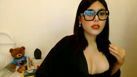 Snapshot of _meganvalle chatting on March 2026 10:58:02 PM Megan online show from March 2026 10:58:02 PM
