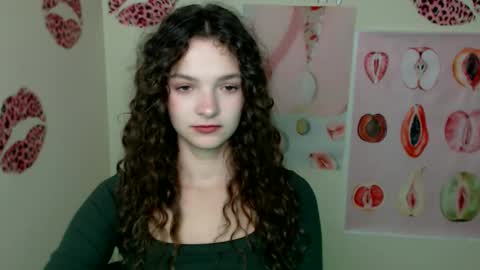 Susie online show from October 2025 06:54:02 AM