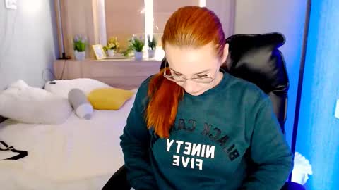 _mi_amore online show from October 2025 08:09:01 AM