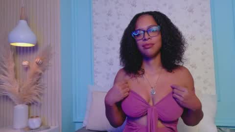  mlavega  online show from April 2026 04:32:02 AM