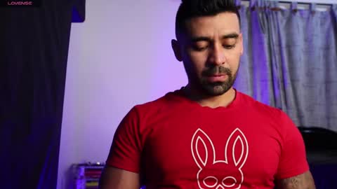 Snapshot of _mikestone chatting on October 2025 10:56:01 PM soy mike online show from October 2025 10:56:01 PM