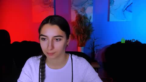 Snapshot of _mila_fire chatting on December 2025 09:57:02 AM your Mila online show from December 2025 09:57:02 AM