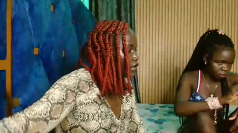 Milah online show from November 2025 04:23:01 PM