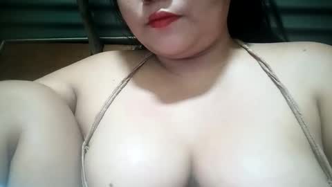 _milkytitsmomxx_ online show from May 2026 04:56:02 PM