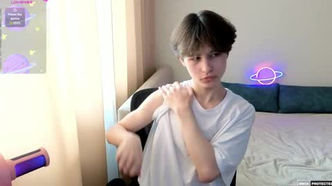 Snapshot of _milway_ chatting on June 2026 01:24:02 PM Luka online show from June 2026 01:24:02 PM