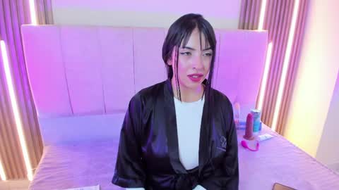 _mishell22 online show from May 2026 07:44:01 PM