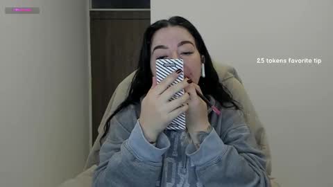 _miss_coco_ online show from January 2025 11:21:02 AM