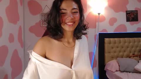 Hinata 3 online show from September 2025 01:37:01 PM