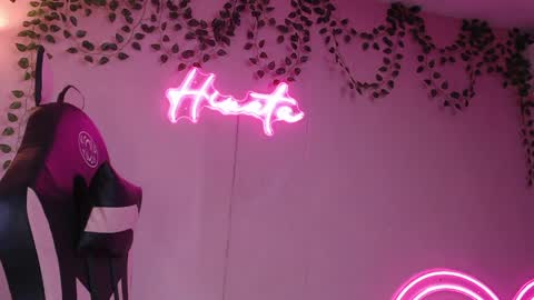 Hinata 3 online show from May 2026 01:18:02 PM