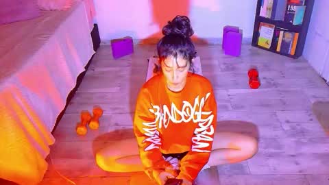 karoline uwu online show from October 2025 12:11:02 AM