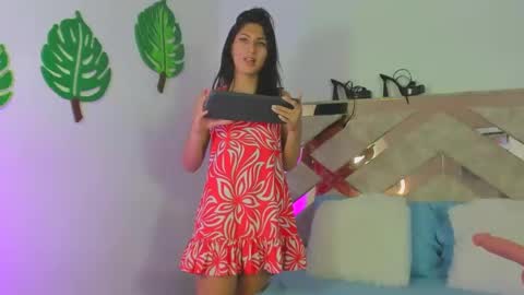 Khloe  online show from February 2025 02:52:01 AM