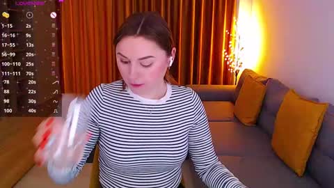 Snapshot of _miss_mia chatting on February 2025 12:21:01 PM Mia online show from February 2025 12:21:01 PM