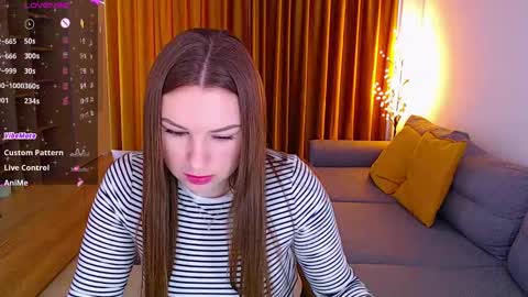 Snapshot of _miss_mia chatting on March 2025 08:24:02 AM Mia online show from March 2025 08:24:02 AM