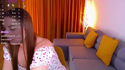 Snapshot of _miss_mia chatting on March 2025 10:52:01 AM Mia online show from March 2025 10:52:01 AM