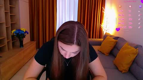 Snapshot of _miss_mia chatting on September 2025 09:08:02 AM Mia online show from September 2025 09:08:02 AM