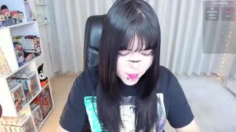 Hanna  Idependent Model   online show from November 2025 05:07:01 AM