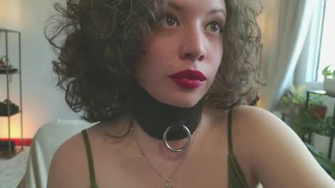 Mara Independent model online show from March 2026 07:06:02 PM