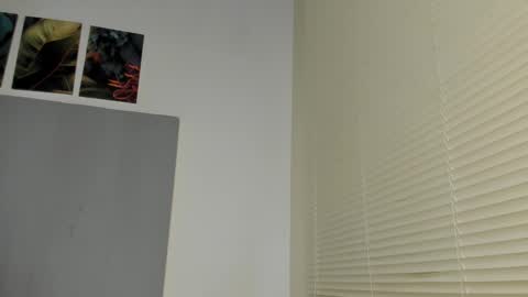 _molly_rosse_ online show from October 2025 11:57:02 AM