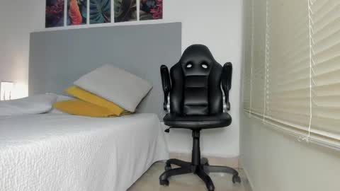 _molly_rosse_ online show from February 2026 11:51:01 AM