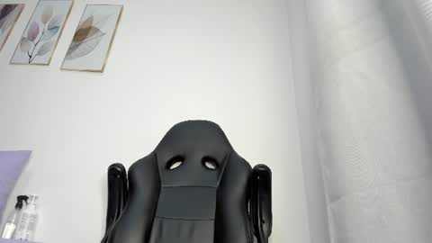 _molly_rosse_ online show from July 2026 11:58:02 AM