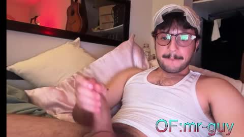 _mrguy_ online show from August 2026 08:28:01 AM