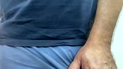 _muestroverga online show from September 2025 11:17:02 PM