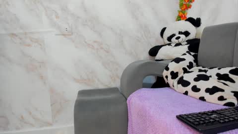 Snapshot of _nanny_1 chatting on January 2025 09:31:01 PM Nanny online show from January 2025 09:31:01 PM