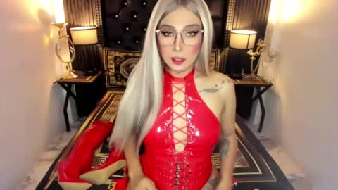 _natashacooper_ online show from July 2026 09:01:01 AM