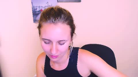 Snapshot of _nicole_new chatting on July 2026 03:21:02 PM Nica online show from July 2026 03:21:02 PM