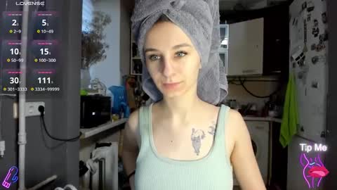 Nika online show from December 2025 12:56:01 PM