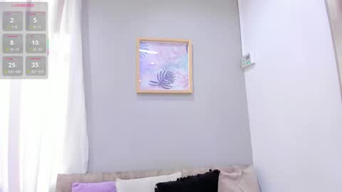 Snapshot of _nina_sweet chatting on November 2025 12:04:02 PM online show from November 2025 12:04:02 PM