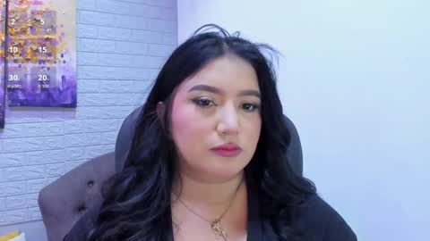 Snapshot of _nina_sweet chatting on November 2025 12:08:02 PM online show from November 2025 12:08:02 PM