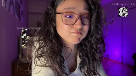 Snapshot of _octopussy_ chatting on January 2025 11:45:01 PM Mikayla online show from January 2025 11:45:01 PM