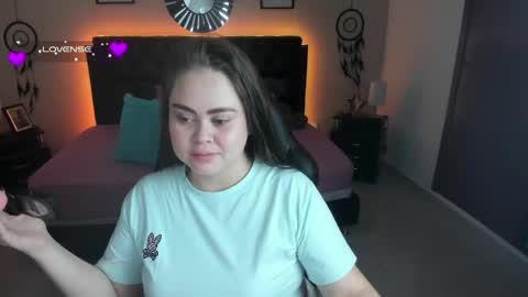 Snapshot of _oliviajoness chatting on September 2025 01:11:01 PM Olivia jones online show from September 2025 01:11:01 PM