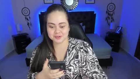 Snapshot of _oliviajoness chatting on November 2025 12:22:02 PM Olivia jones online show from November 2025 12:22:02 PM