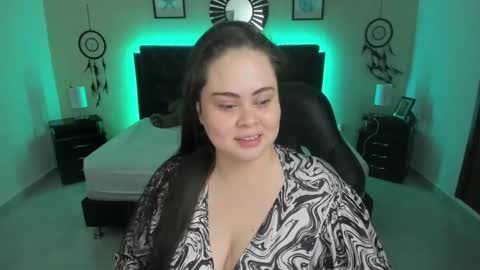 Snapshot of _oliviajoness chatting on November 2025 01:11:02 PM Olivia jones online show from November 2025 01:11:02 PM