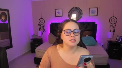 Olivia jones online show from February 2026 12:24:01 PM