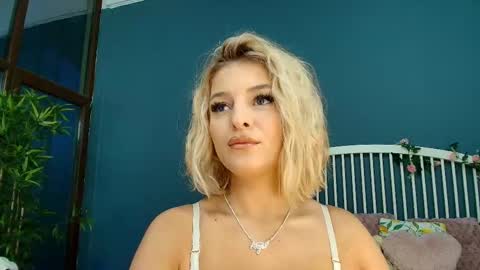 Alisa online show from November 2025 05:13:02 AM