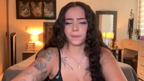 _paulah2 online show from September 2025 08:45:01 PM