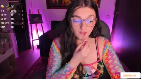 Snapshot of _peach__ chatting on January 2025 01:20:01 AM violeta ig online show from January 2025 01:20:01 AM